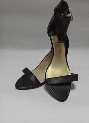 Sugarfree shoes туфлі.брендове взуття stock