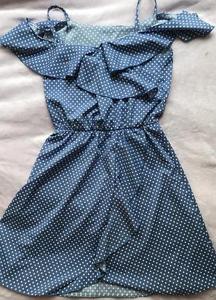 Платье с поясом