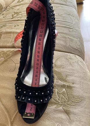 Туфли чёрные нарядные karen millen замша высокий каблук5 фото