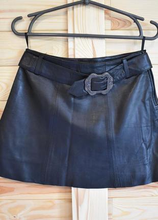 Юбка из натуральной кожи.