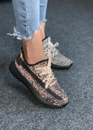 Женские кроссовки adidas yeezy boost 350 black full reflective,кроссовки адидас летние в сетку7 фото