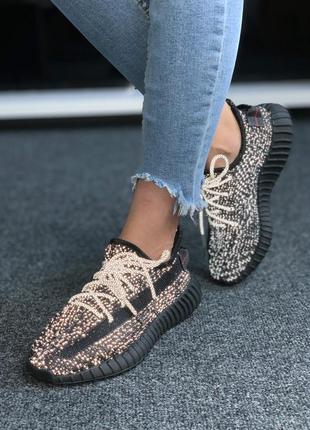 Жіночі кросівки adidas yeezy boost 350 black full reflective,кросівки адідас літні у сітку8 фото