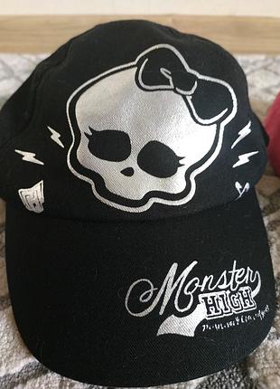 Класна кепка монстер хай monster high на 3-5 років