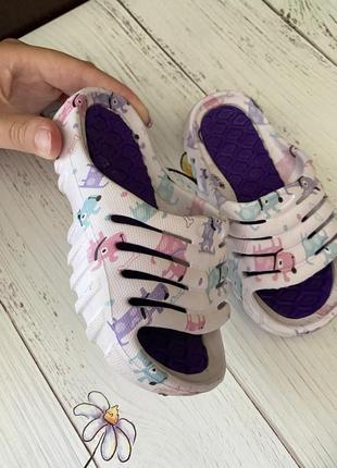 Шлёпанцы/ шлёпки / тапочки/ вьетнамки на девочку 25 размер