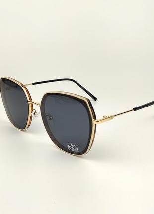 Женские солнцезащитные очки flyby «geometric» в коричнево-золотой оправе с темно-серой линзой4 фото