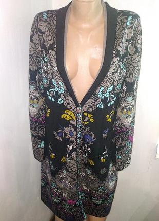 Р 38 м ivko woman  очень красивая вещь шерсть 100%