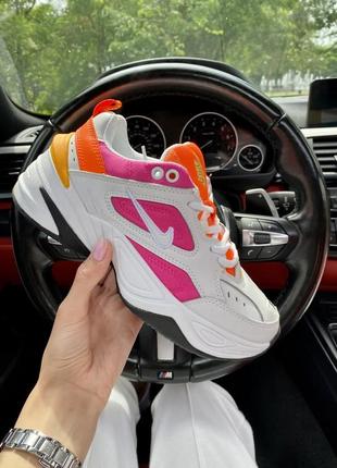 Круті жіночі кросівки nike m2k tekno білі з малиновим і помаранчевим4 фото
