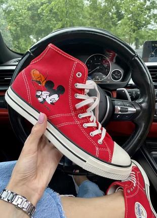 Классные женские высокие кеды converse disney mickey mouse красные3 фото