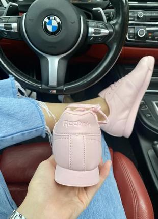 Нереально милі жіночі кросівки reebok classic ніжно-рожеві пудрові3 фото