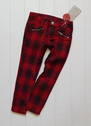 Zara. размер 3-4 года. новые яркие узкие джинсы для девочки1 фото