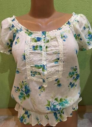 Легка бавовняна блуза футболка, майка-топ в квітковий принт7 фото