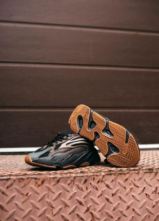 Adidas yeezy boost 700 v2 geode рефлективные светоотражающие коричневые кроссовки адидас / коричневі чоловічі рефлективні кросівки10 фото