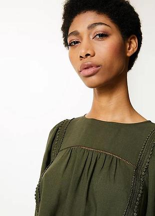 Блуза вільного крою з мереживом "m&s collection"3 фото