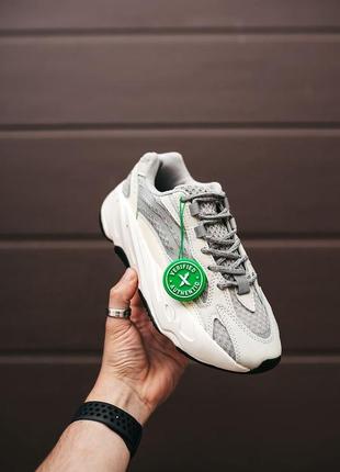 Yeezy boost 700 v2 "static" рефлективные светоотражающие мужские кроссовки унисекс серые / чоловічі рефлективні кросівки8 фото