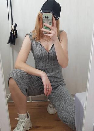 Крутий комбінезон кюлоти у рубчик на замочку