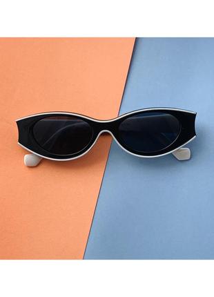 Стильные солнцезащитные очки !