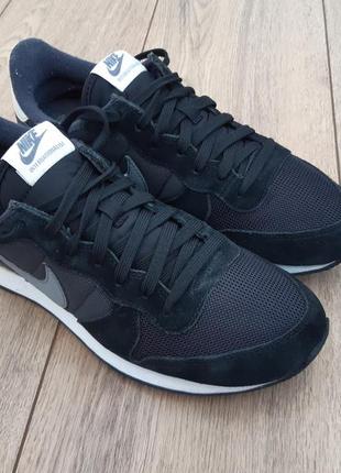 Nike international sales