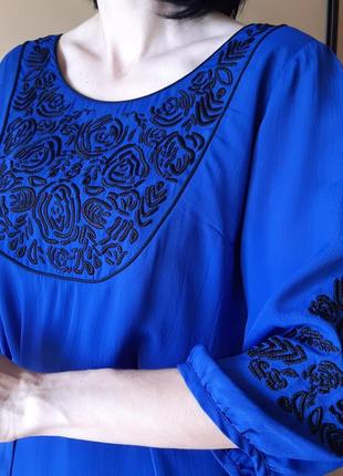 Красиве синє плаття з вишивкою, етно, вишиванка під поясок monsoon5 фото