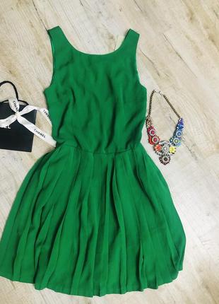 Яркий  трендовое сарафан платье moves стильное модное плиссе плиссеровка зеленое травка цвет move