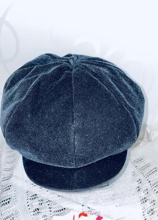 Женская тёплая шапка шляпа внутри на меху зима  сзади на кулисе  регулируется