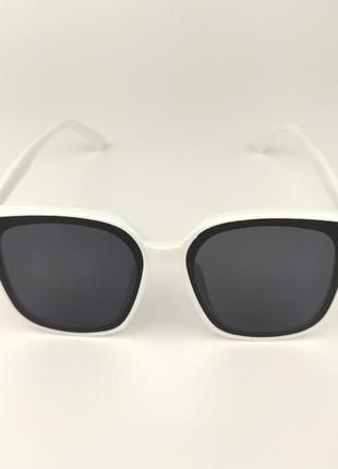 Солнцезащитные очки «water» c белой роговой оправой и темно-синей линзой