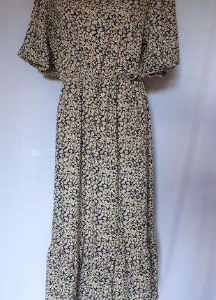 Платье в мелкий цветочный принт италия i saw it first (размер 12-14)
