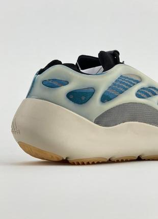 Чоловічі кросівки adidas yeezy boost 700 v3 kyanite4 фото