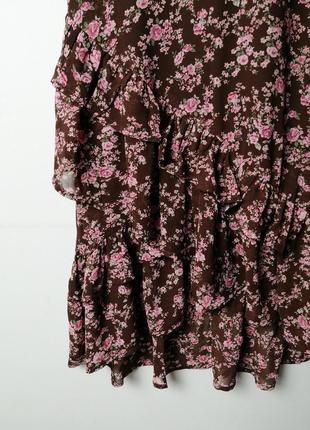 Летнее шифоновое платье с цветочным принтом и оборками5 фото