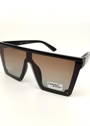 Солнцезащитные очки «сelin» с черной оправой и коричневой градиентной линзой