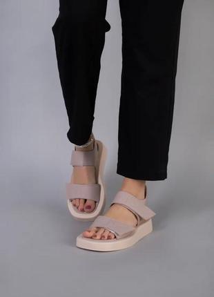 Босоніжки, сандалі жіночі бежеві шкіряні на липучках (натуральна шкіра) літні - жіноче взуття 2021