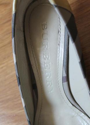 Класичні туфлі burberry5 фото
