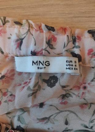 Новая ! нежнейшая блузочка в цветочный принт от бренда  mango5 фото