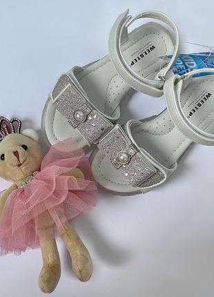 Босоножки на девочку от webestep
