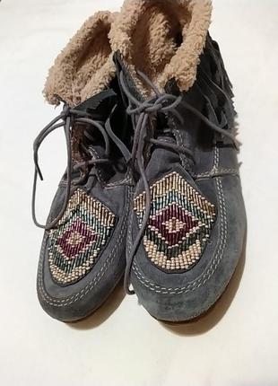 Замша!очень красивые ботинки замша вышивка бисером