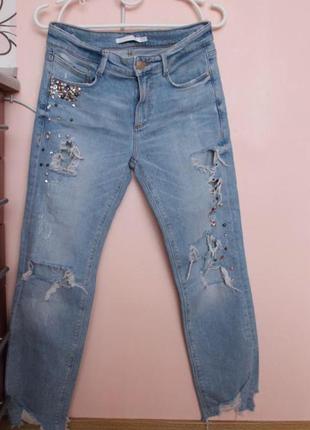 Рвані джинси з бусінами