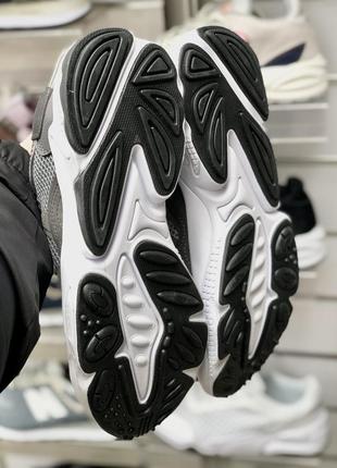 Кроссовки мужские adidas ozweego, grey/gradients4 фото