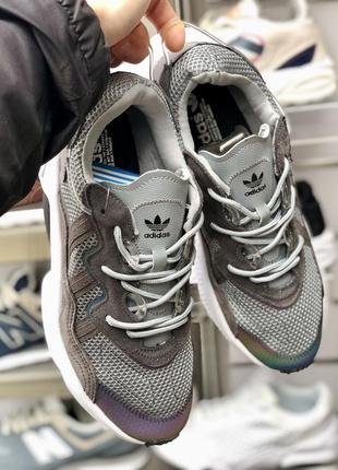 Кроссовки мужские adidas ozweego, grey/gradients3 фото