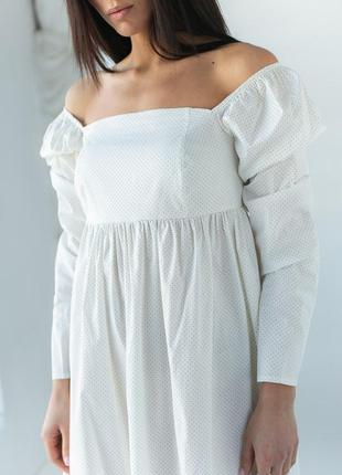 Платье с объемным рукавом 2