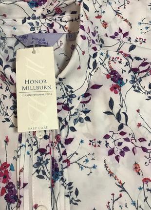Дуже гарна і стильна брендовий блузка в квіточках.9 фото