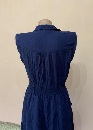 Легкое скромное платье темно - синие4 фото