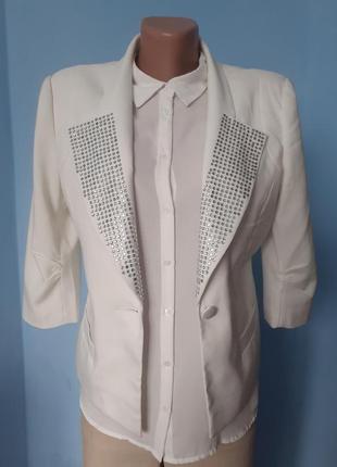 Пиджак нарядный,пиджак белый, жакет2 фото