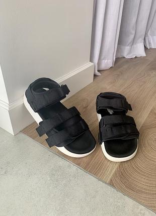Сандалии adidas adilette 39 р