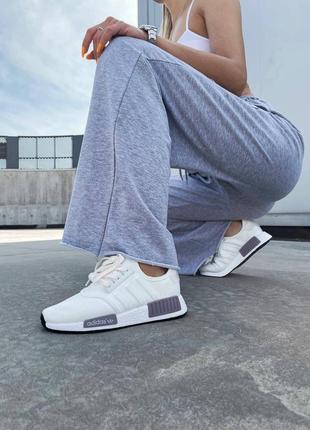 Женские стильные кроссовки adidas nmd white violet10 фото