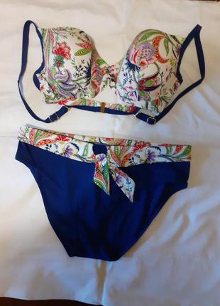 Фирменный купальник