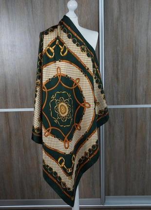 Шикарный шелковый платок в стиле salvatore ferragamo.