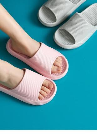 Жіночі шльопанці рожевого кольору 36/37 та 38/39 (жіночі шльопанці)