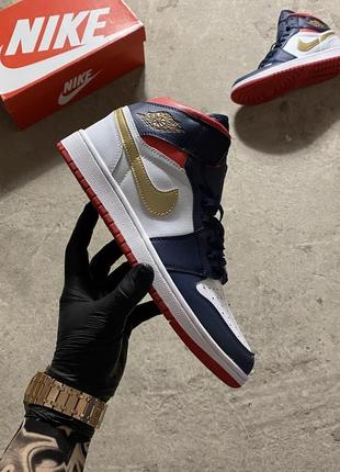 Кроссовки женские nike air jordan 1 retro mid blue gold