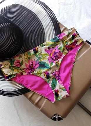 Нові високі квіткові плавки розмір м