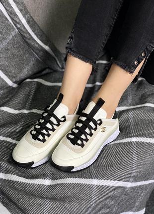 Женские кроссовки в стиле chanel белые, кроссовки сникерсы шанель демисезонные