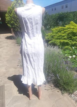 Белоснежное летнее платье на запах2 фото